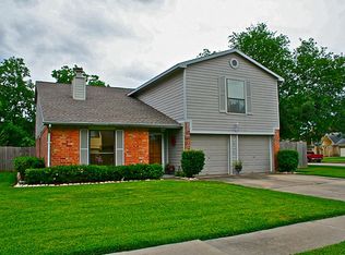 2325 Jackson Ln, League City, TX 77573