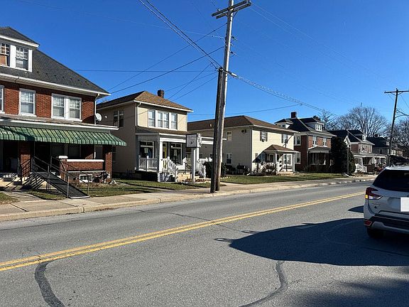 4th image of 413 S Main St