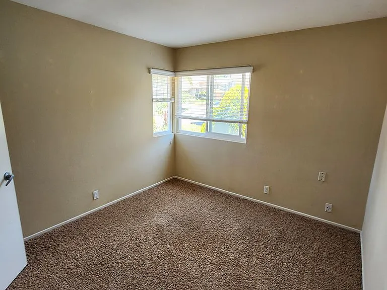 12845 War Horse St — Photo 9
