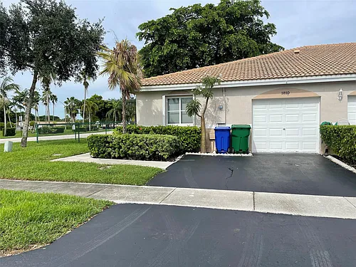 1810 SW 114th Ter Photo 1 1810 SW 114th Ter Photo 1