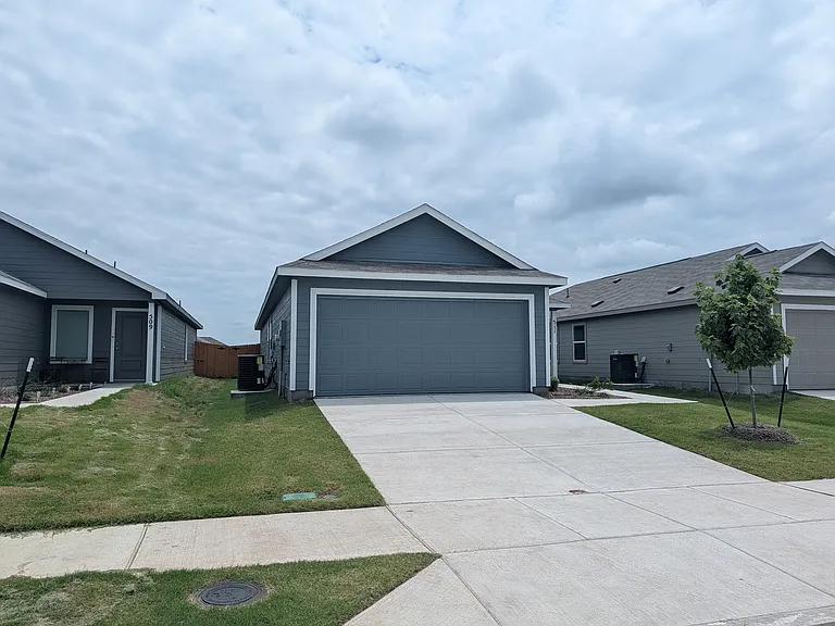511 Sandhill Crane Ln — Photo 2