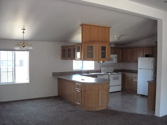Beautiful Kitchen with Pantry
