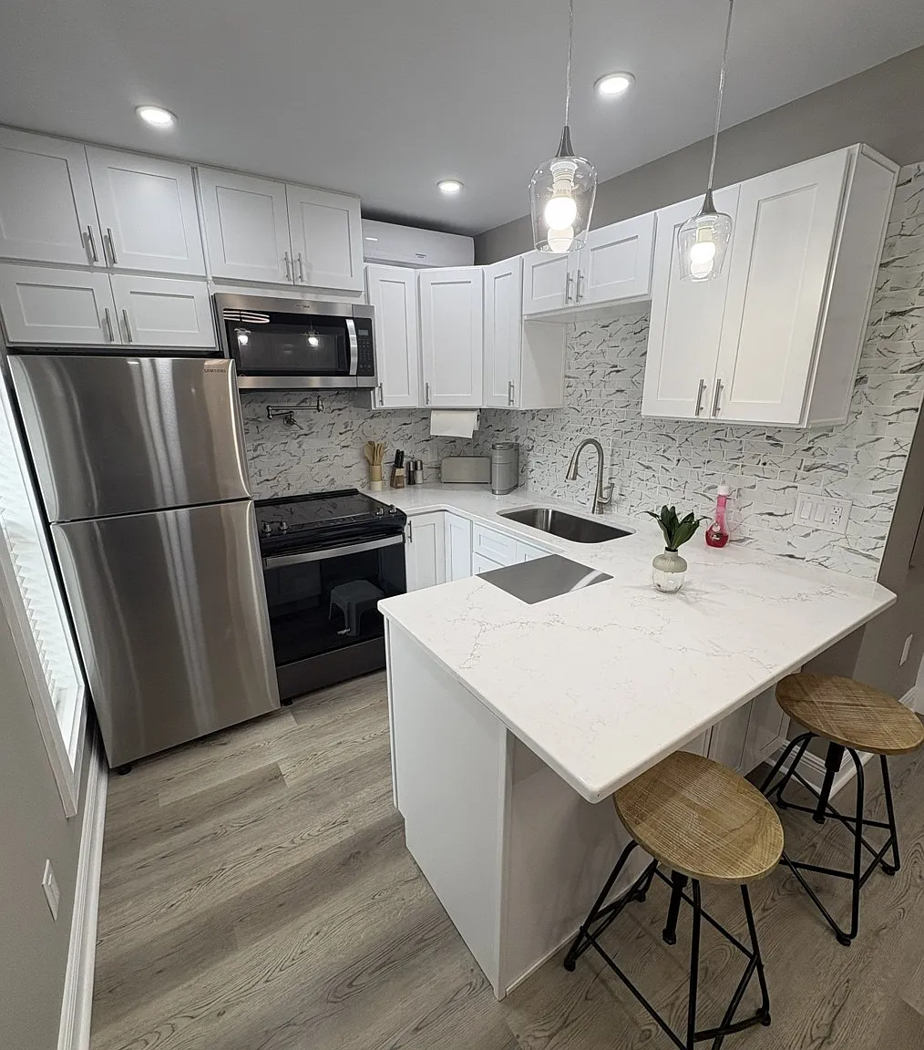 1 bed, 745 sqft, $1,800 — Photo 2
