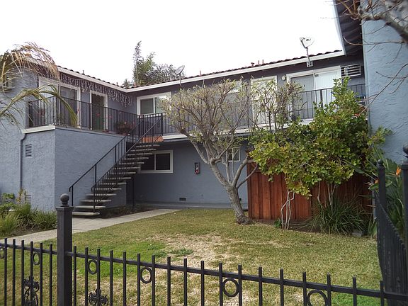 4th image of 510 N Winchester Blvd APT 2