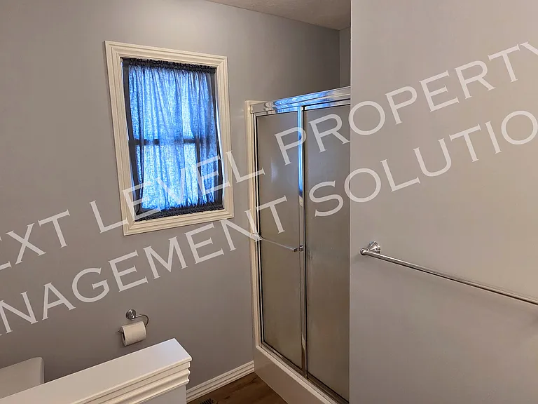 613 E Kimberly — Photo 29
