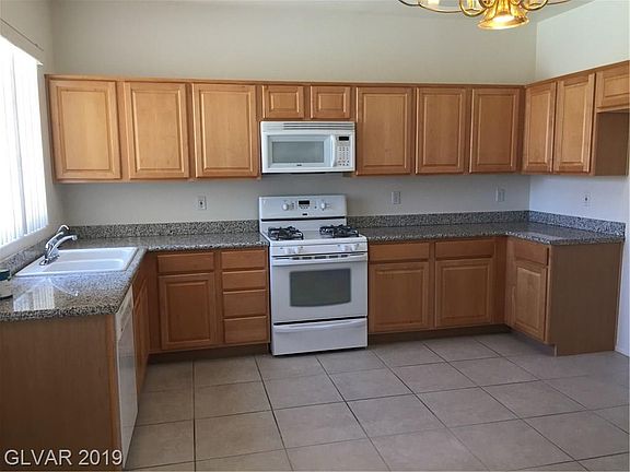 4th image of 4430 Yellow Harbor St