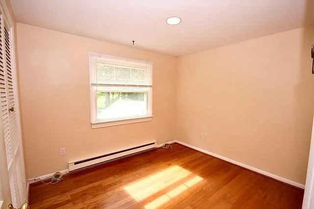 2 bed, 1400 sqft, $3,700 — Photo 3