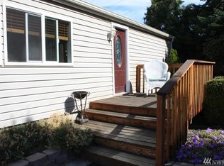 2025 1st St NE, East Wenatchee, WA 98802