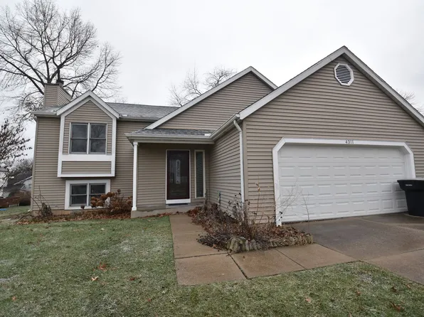 4311 Hunter Run Cir, South Bend, IN 46628