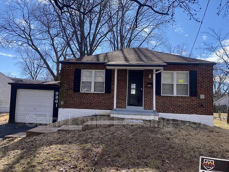 1st image of 9861 Rivermont Dr