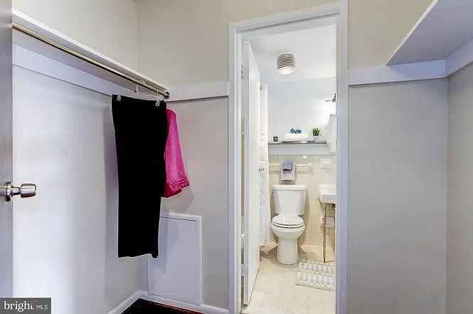 10201 Grosvenor Pl #1424 — Photo 7