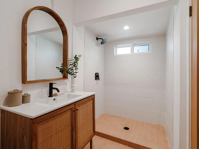 1134 Isabel St — Photo 19