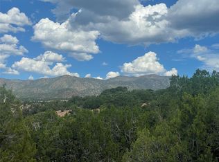 50 Vista Redonda, Santa Fe, NM 87506