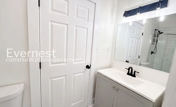 3646 Crompton St — Photo 12