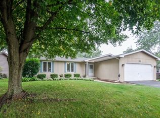 512 N Lyle Ave, Elgin, IL 60123