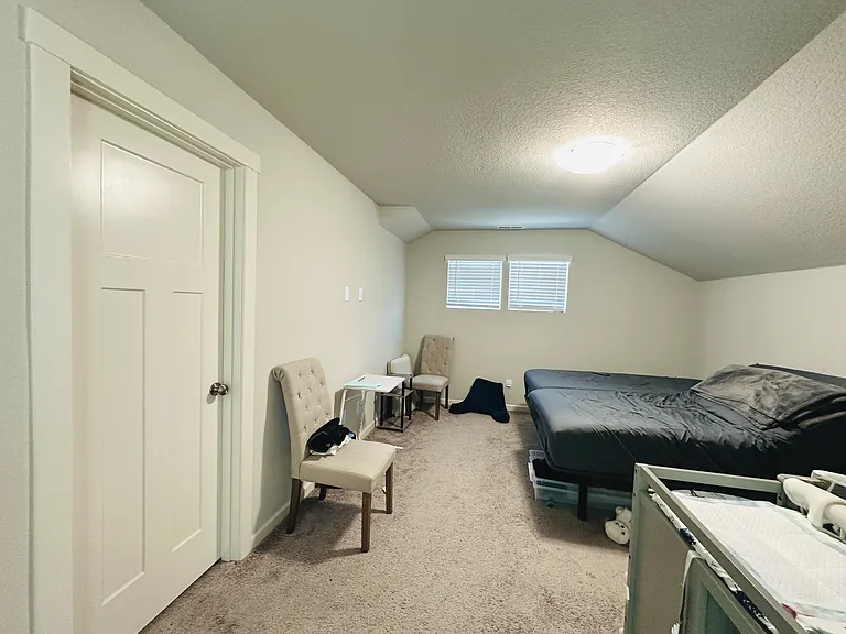 8201 SE Crabapple St — Photo 36