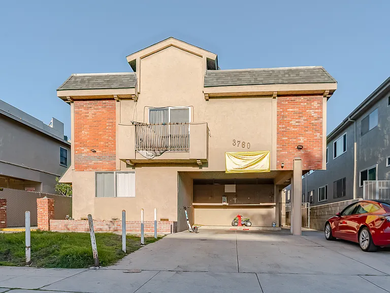 3760 Vinton Ave #3 — Photo 10