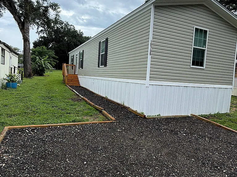 10708 Toby Ln — Photo 11