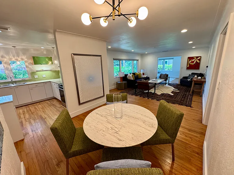 276 Snell Isle Blvd NE — Photo 14