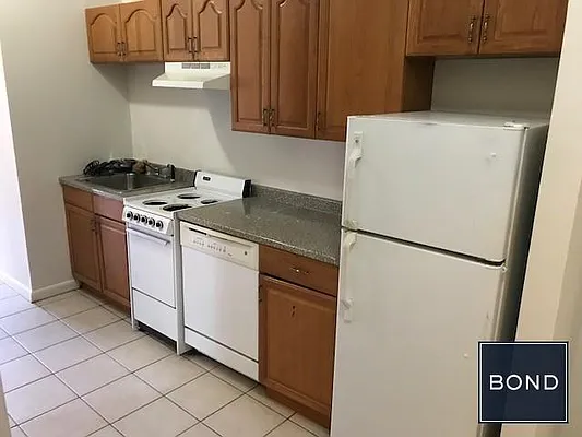 Rented by Bond New York | media 14