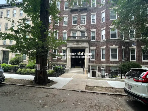 19 Queensberry St APT 36, Boston, MA 02215