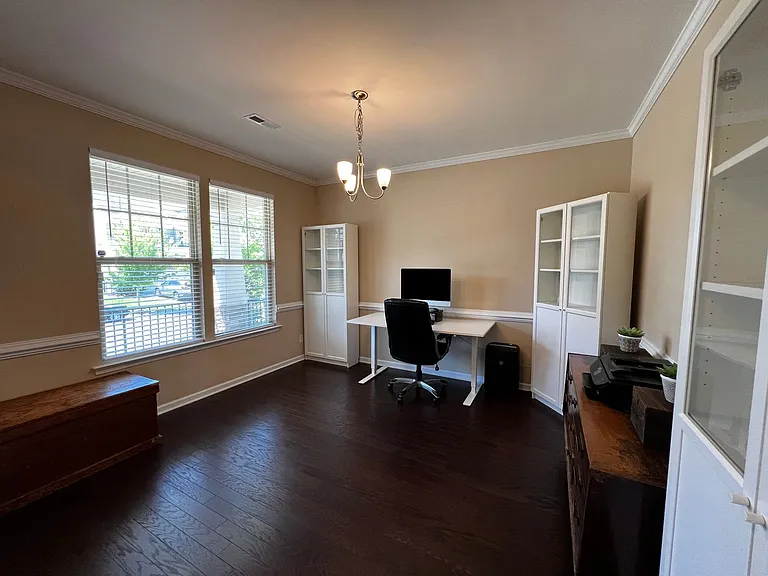 3251 Leighton Blvd — Photo 4