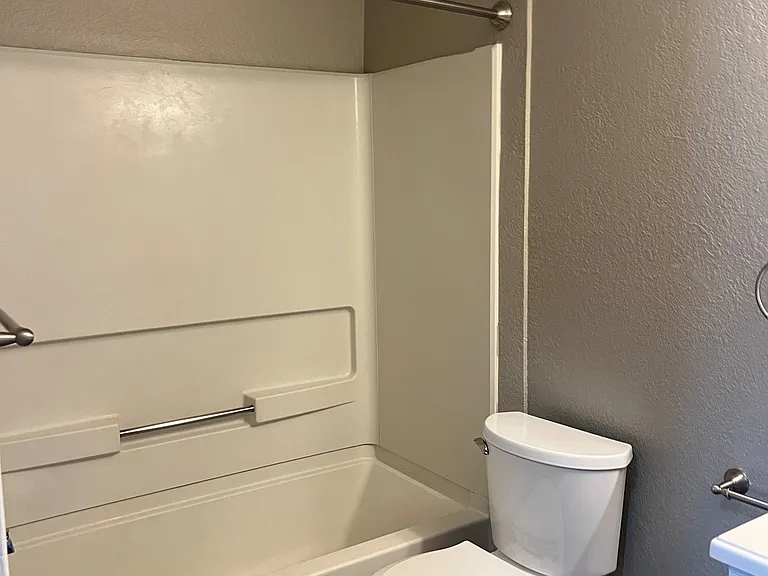 Walbridge Apartments — Photo 5