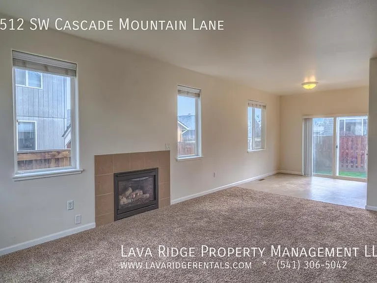2512 SW Cascade Mountain Ln — Photo 3