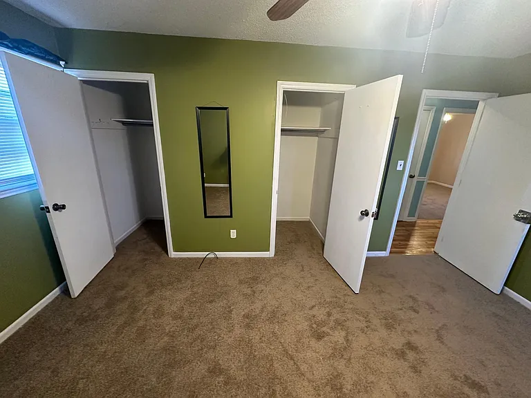 1084 Lewisville Clemmons Rd — Photo 7