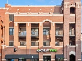 2847 N Halsted St APT 302, Chicago, IL 60657
