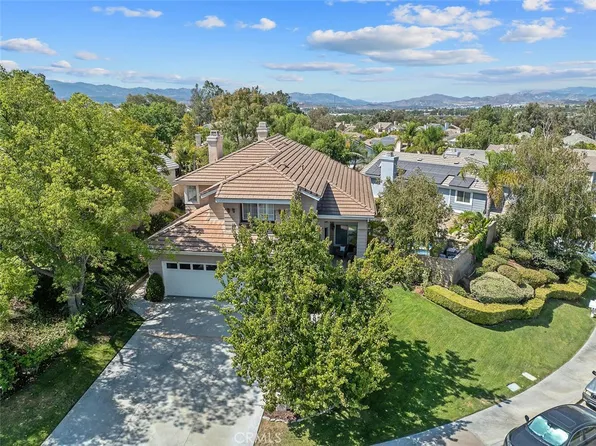 27448 Whitefield Pl, Santa Clarita, CA 91354