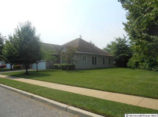 4 Impatiens Ct, Brick, NJ 08724