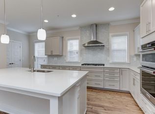 889 Stone Crest Rd, Atlanta, GA 30324