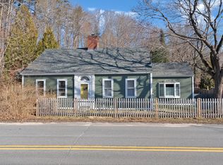 25 Summer St, Topsham, ME 04086