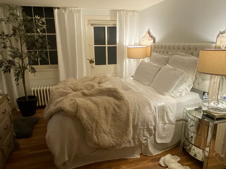 512 Constitution Ave NE #B — Photo 14