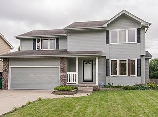 6112 Dakota Dr, West Des Moines, IA 50266