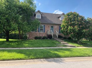 181 Woodfield Cir, Shelbyville, KY