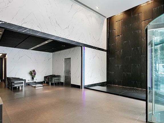 4th image of 350 W 37th St APT 18B