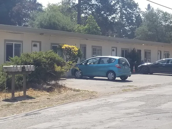 49 Sparkes Rd, Sebastopol, CA 95472