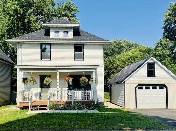 118 Woodlawn STREET, Neosho, WI 53059