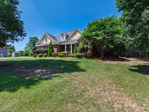 5th image of 1305 Brookhill Dr