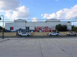 702 Pecan St, Junction, TX 76849