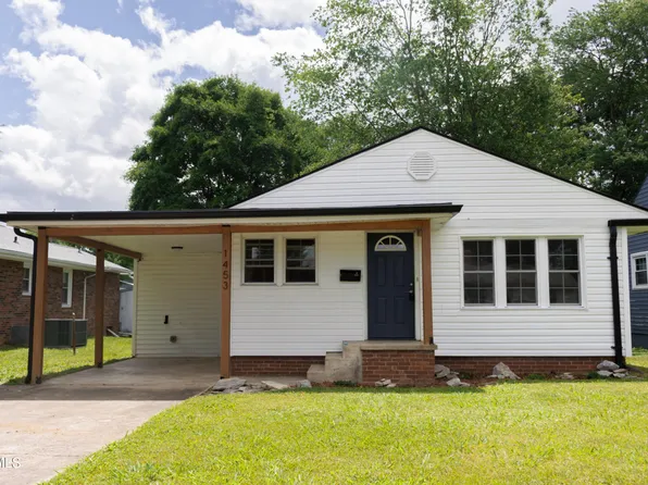 1453 Warpath Dr, Kingsport, TN 37664