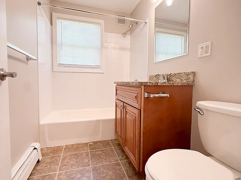 31 Stonehenge Rd #1 — Photo 8