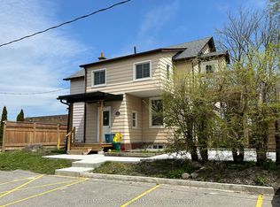213 Pine St #4, Whitby, ON L1N 3X4