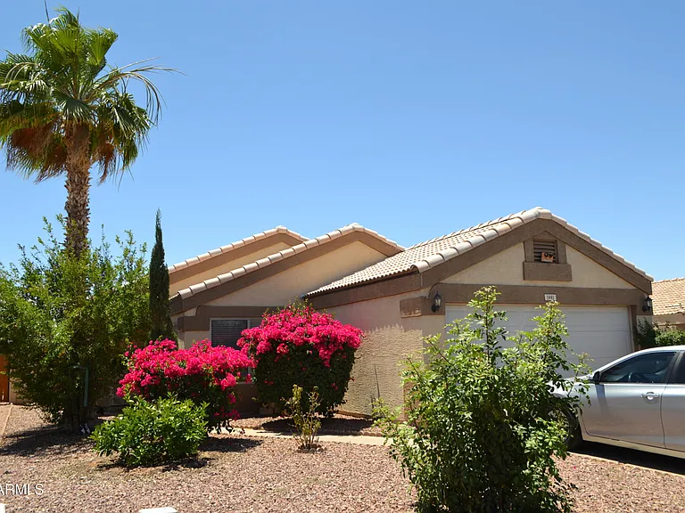 1441 W Montebello Ave — Photo 1