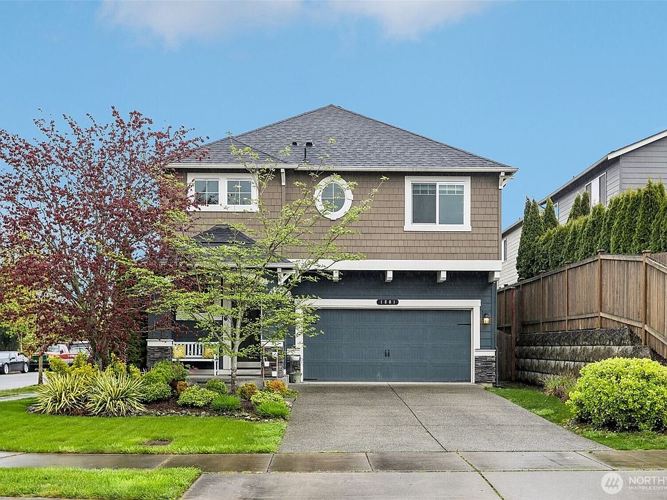 1st image of 1801 76th Drive SE