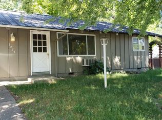 1199 Valley View Dr, Medford, OR