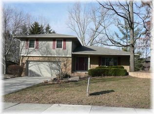 210 Devon Rd, Delaware, OH 43015