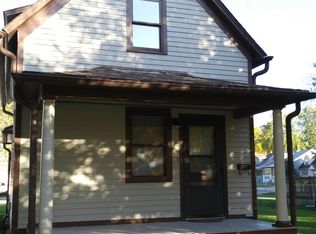 1850 4th St, Moline, IL 61265